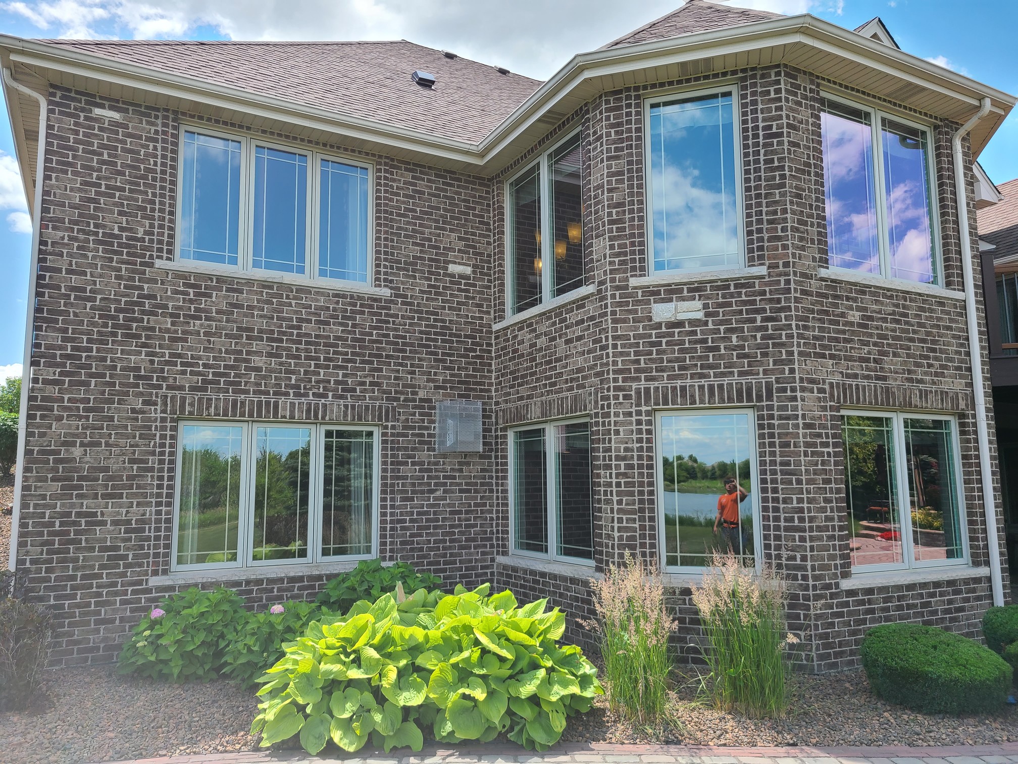 Professional window cleaning results Milwaukee WI by Clear Choice Services