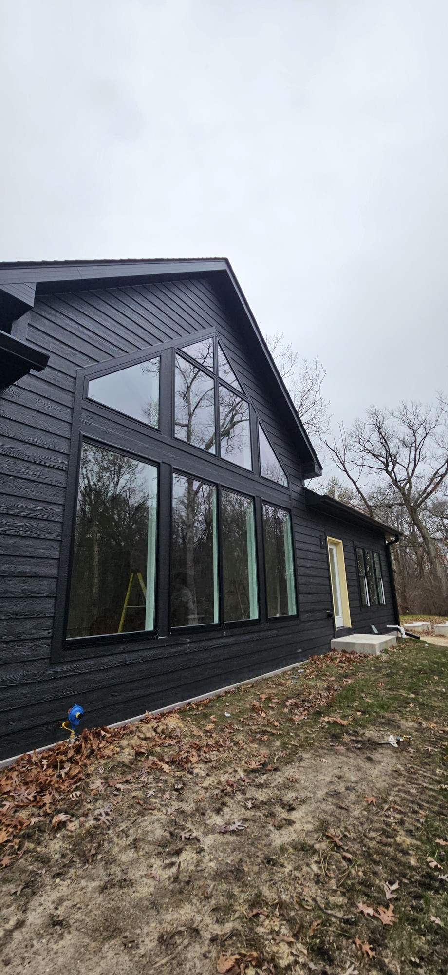 Commercial window cleaning Oak Creek WI storefront