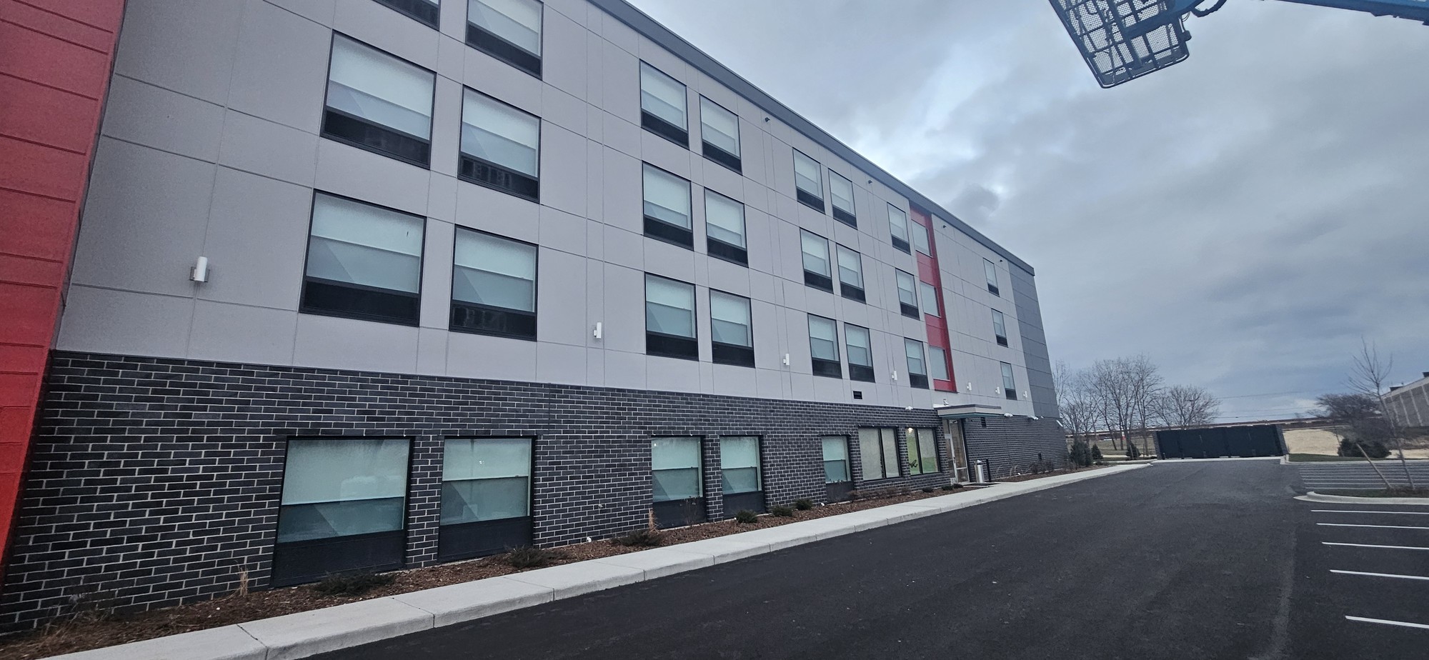 Residential window cleaning Milwaukee WI exterior